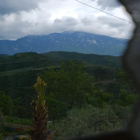 Salillari & Restaurant Vendégház 4*