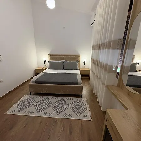 Salillari & Restaurant Berat