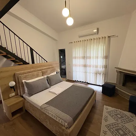 Salillari & Restaurant