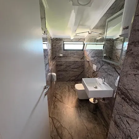 Vendégház Salillari & Restaurant