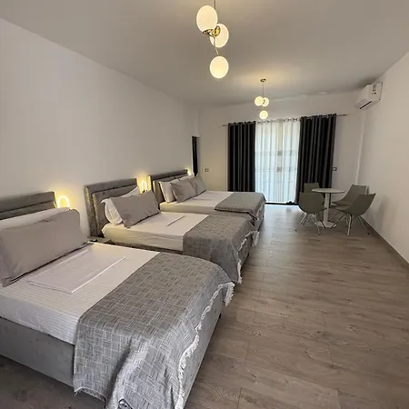 Salillari Guest House & Restaurant