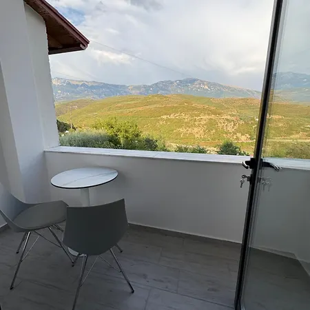 Salillari & Restaurant 4* Berat