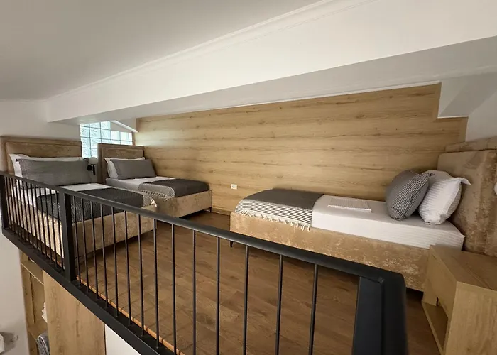 Salillari Guest House & Restaurant Affittacamere