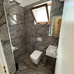 Vendégház Salillari & Restaurant 4*