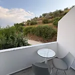 Vendégház Salillari & Restaurant 4*