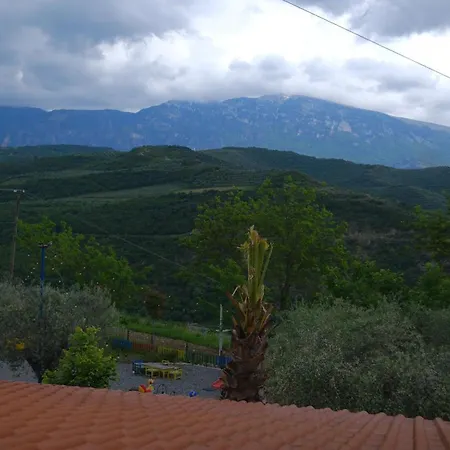 Guest house Salillari