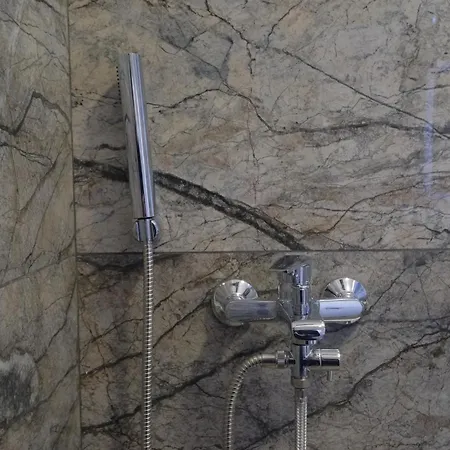 Salillari Guest house *