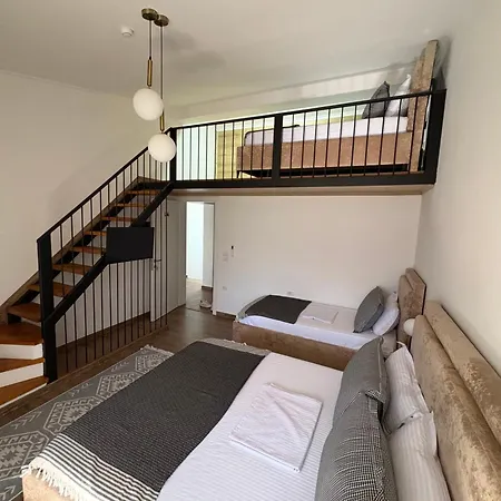 Guest house Salillari *