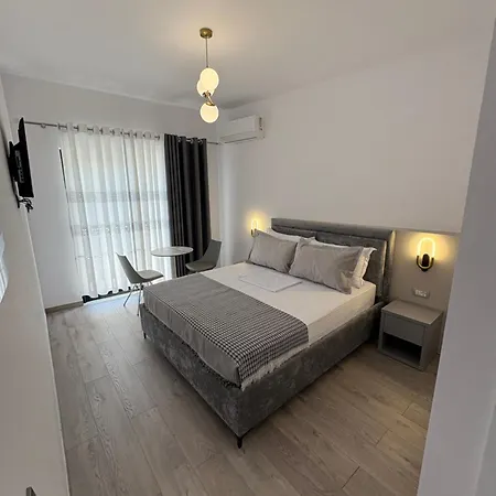 Salillari & Restaurant 4* Берат