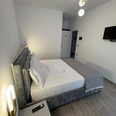 Salillari & Restaurant Гостевой дом 4*