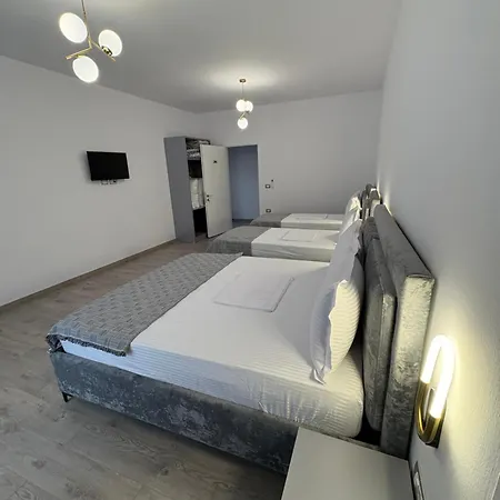 Гостевой дом Salillari & Restaurant 4*