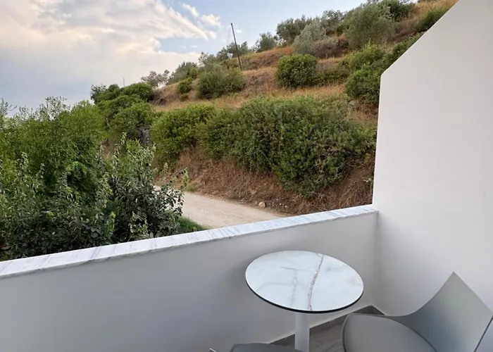 Penzion Salillari & Restaurant 4*
