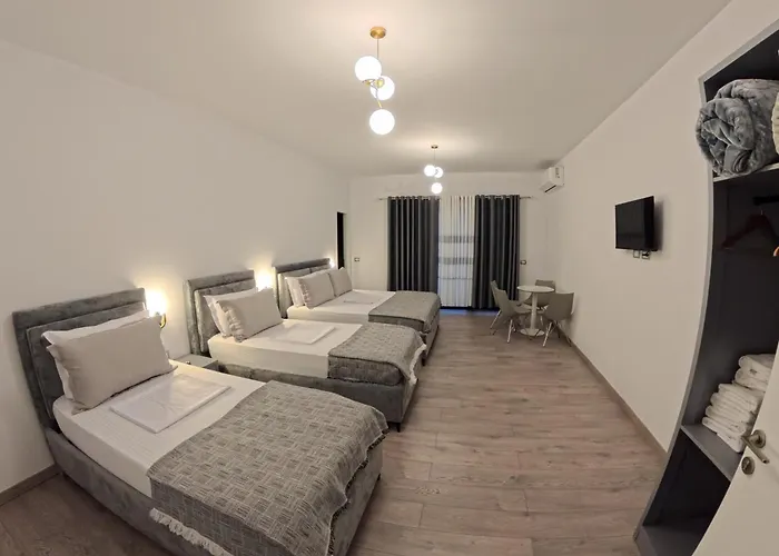 Salillari & Restaurant 4* Berat