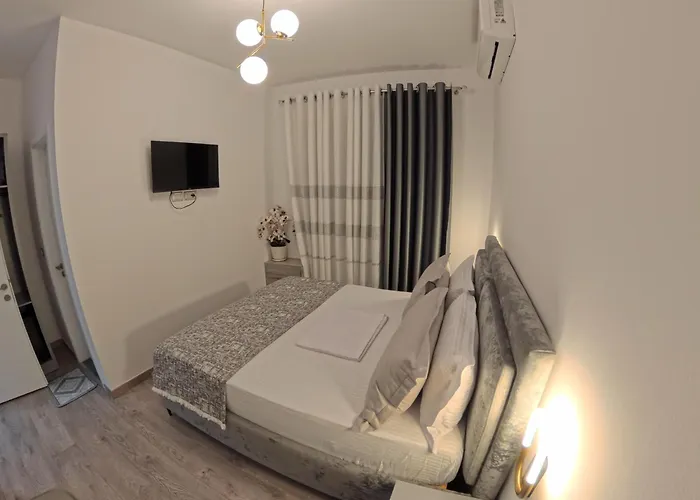 Penzion Salillari & Restaurant 4*